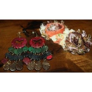 Woman's Colorful Dangle Boho Earrings Bow Center Maroon Green Black Fish Hook